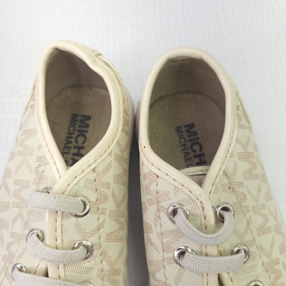 Michael Kors MK Ivy Dee Vanilla Slip On Sneakers Signature Print Loafers Girls 9 - Picture 7 of 8